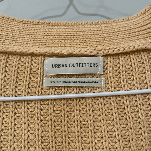 Urban Outfitters cardigan - Picture 3 of 4